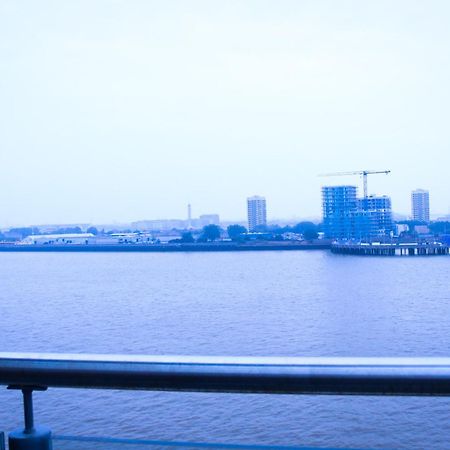 Fezza Luxury Apartment 伦敦 外观 照片